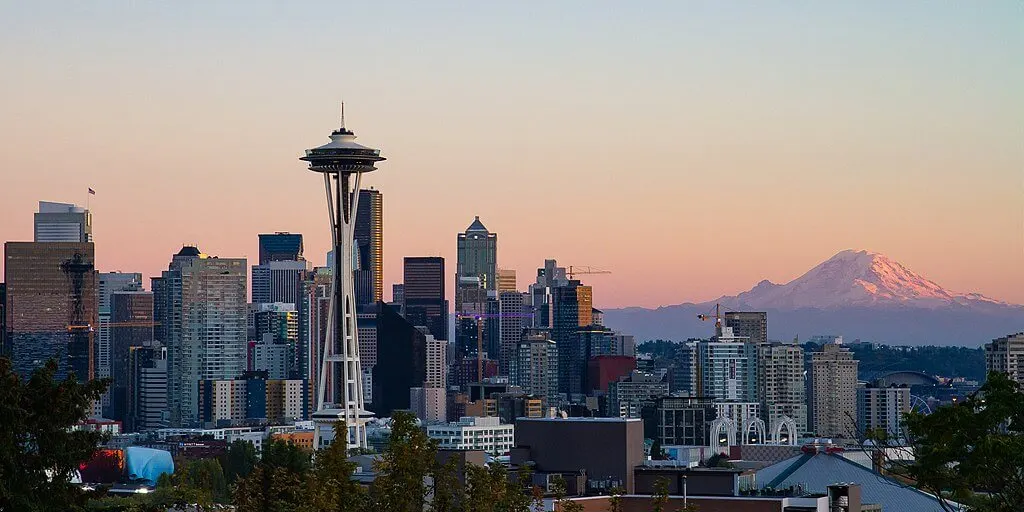 Seattle skyline with the Space Needle and Mount Rainier